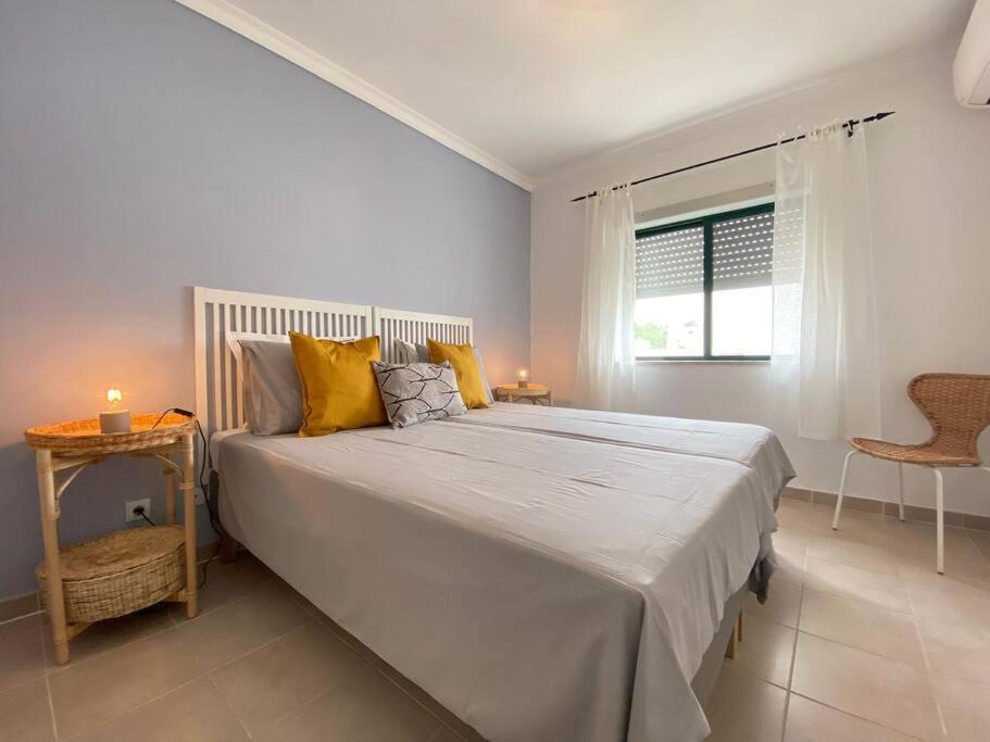 Apartamento Amparo-T2 C/Piscina Карвоейру Экстерьер фото